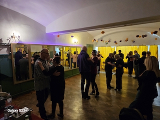 Tango tečaj i ples u Zagrebu Tango Argentino ples tečaj uz tango školu Institut argentinskog tanga u Zagrebu